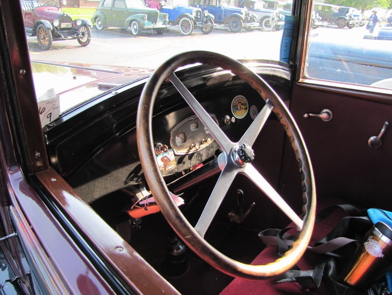 willys224.jpg